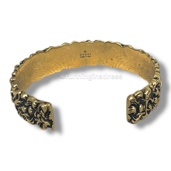 Gucci Lion Mane Cuff Bracelet In Aged Gold-tone With Crystal - Picture 4 of 13